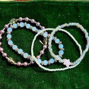 Bracelets set of 4